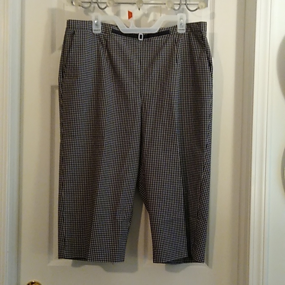 Alfred Dunner capris